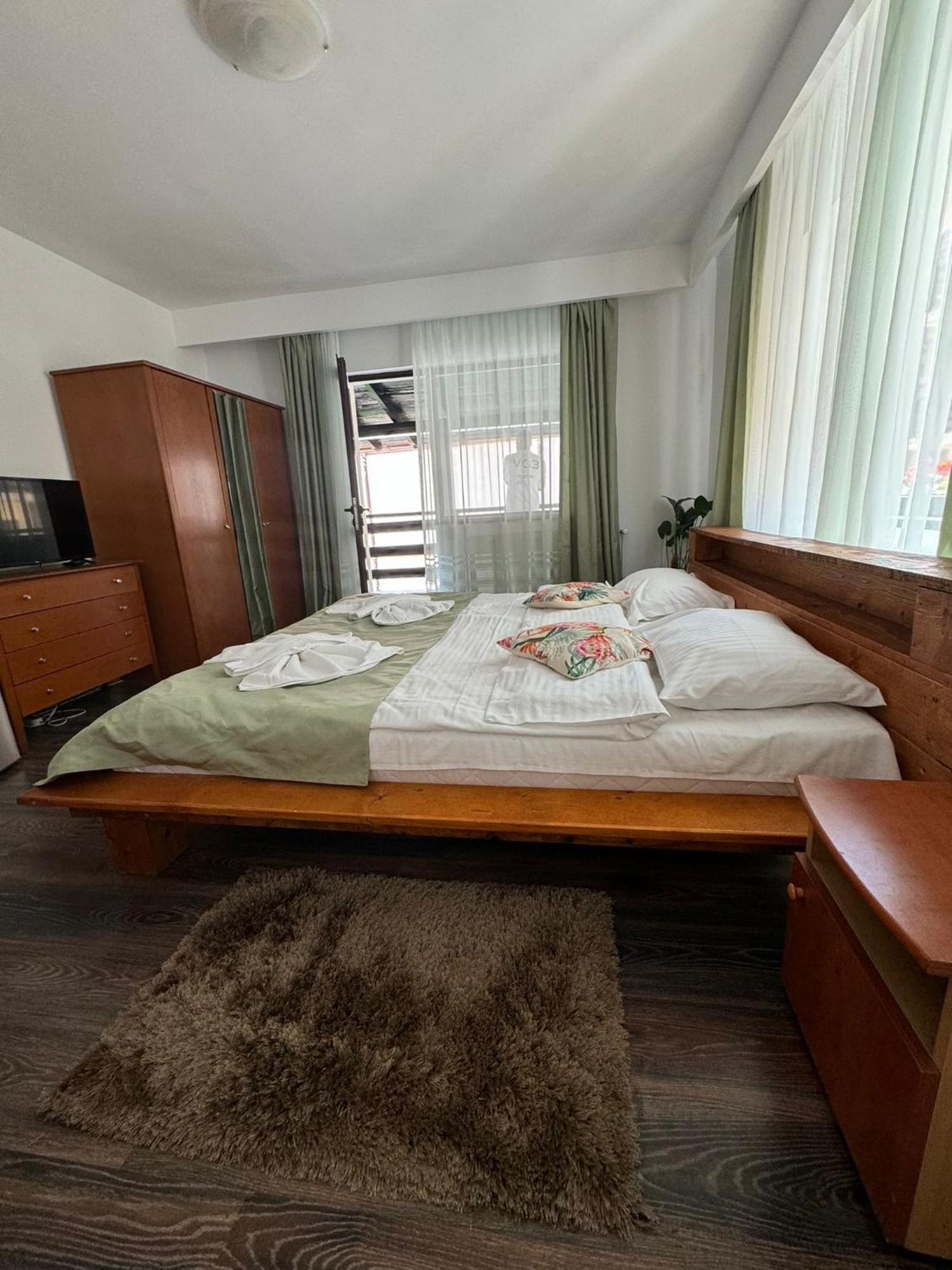Hotel Bucura Sinaia Zewnętrze zdjęcie
